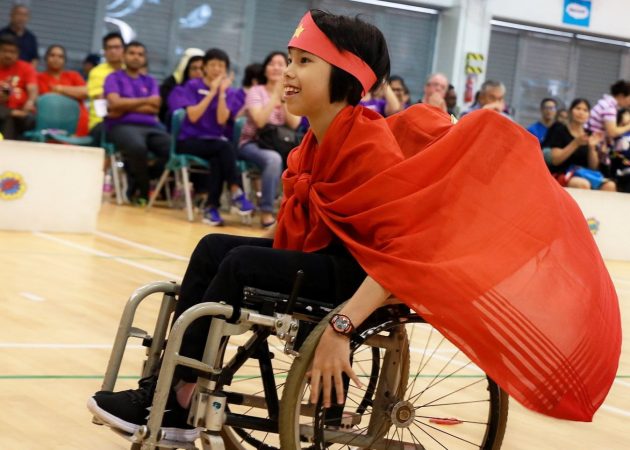 Meet Qistina, the aspiring singer